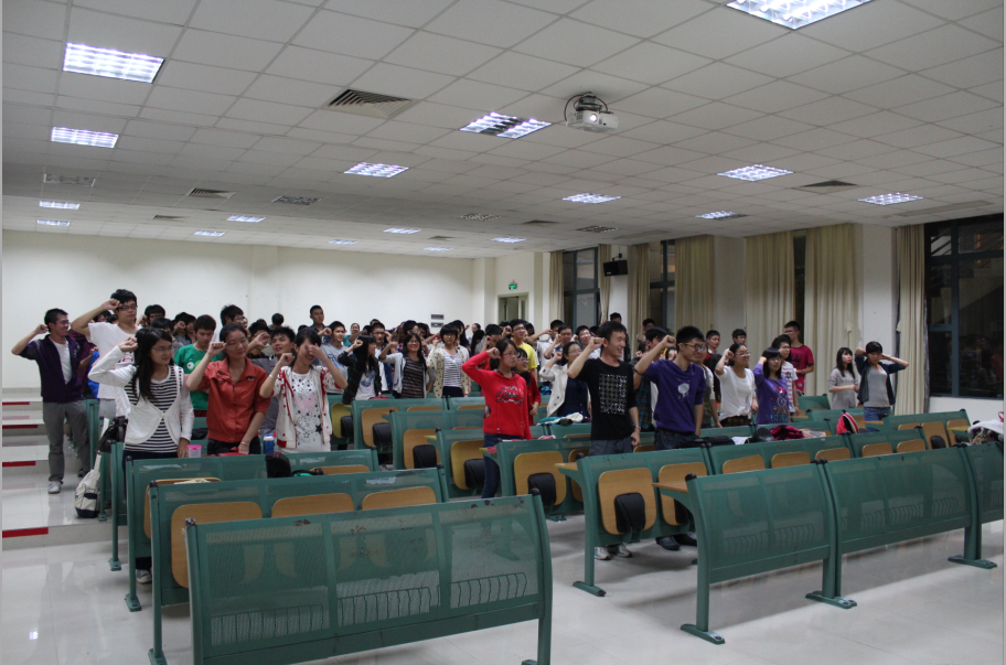 QQ截图20121106145501.png QQ截图20121106145501.png